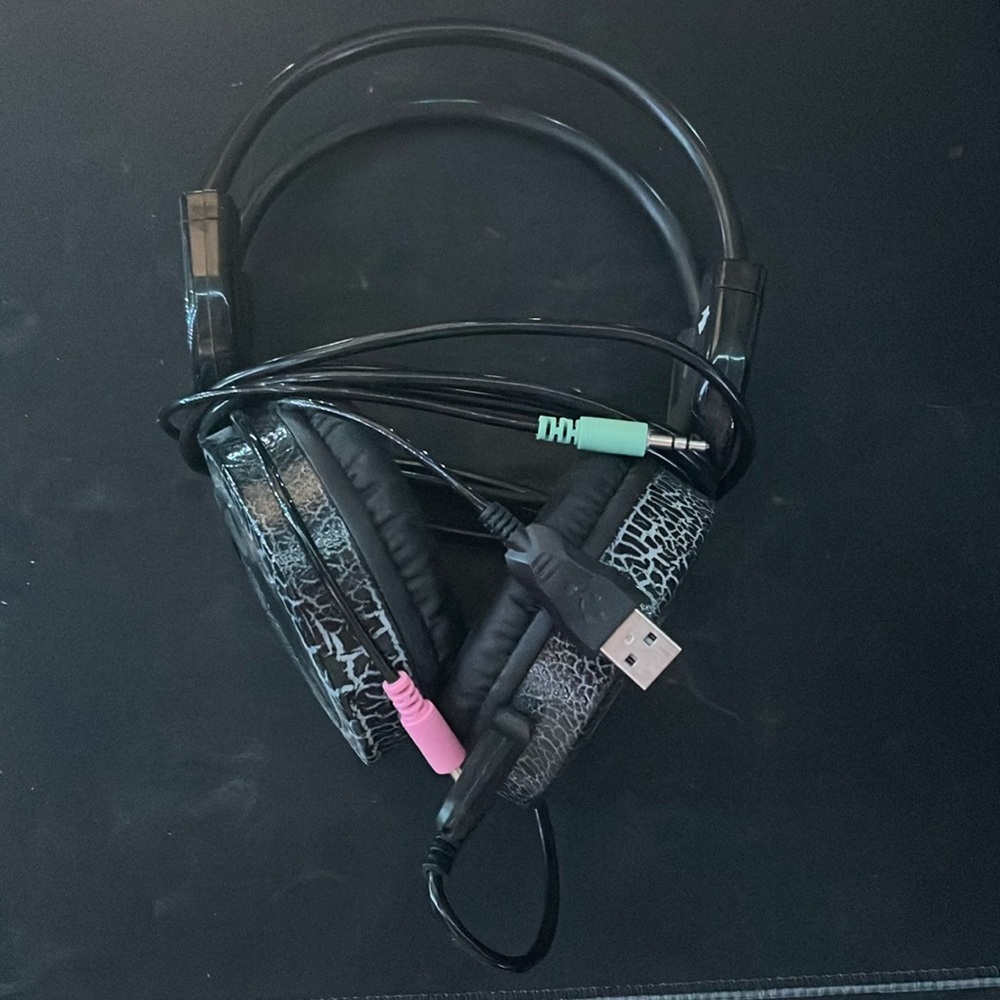 Bytech rgb headphones